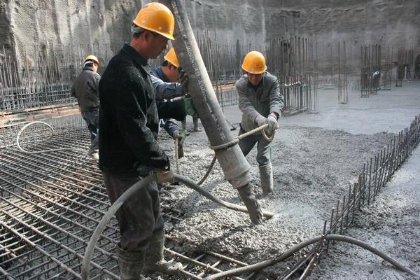 Differences Between Steel Structures and Reinforced Concrete Structures