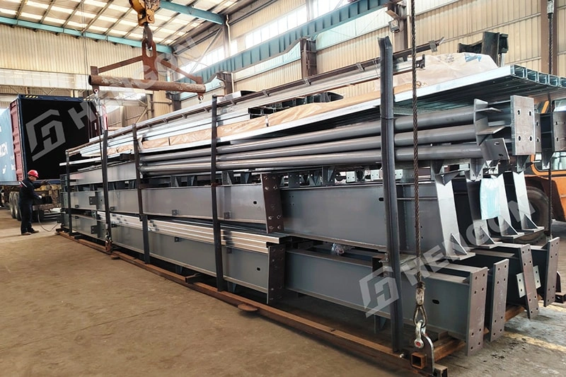 Un cliente chileno discute proyectos de almacén y almacenamiento frío con Hengon Un cliente chileno discute proyectos de almacén y almacenamiento frío con Hengon