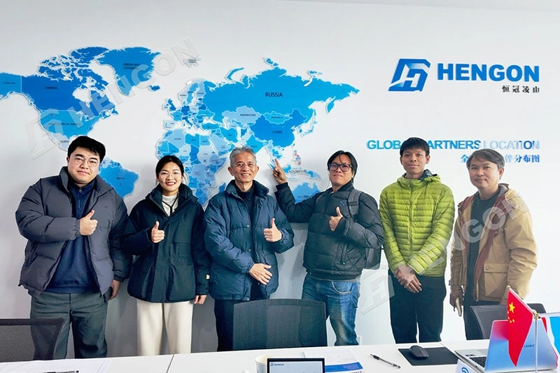 Thaïlande - Client confirme le projet deatelier acier avec grue et mezzanine