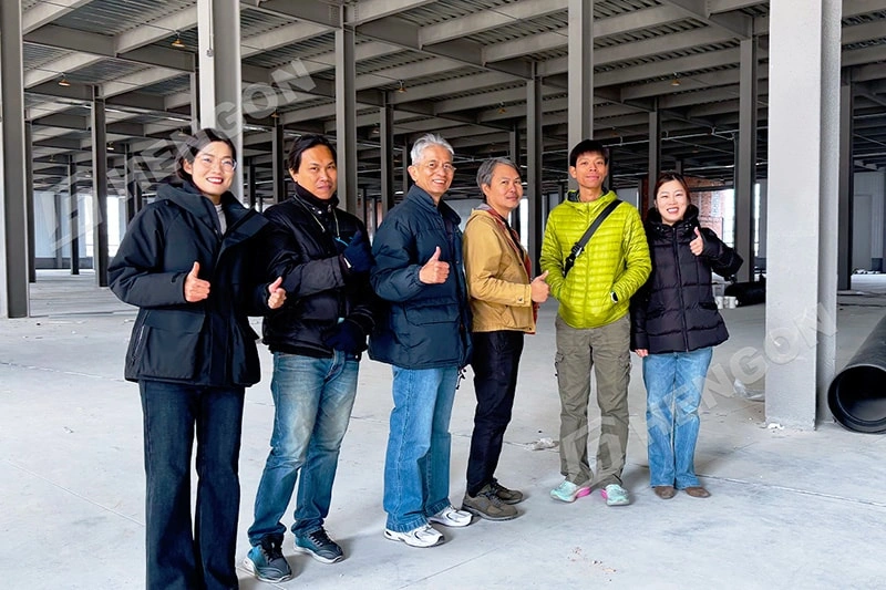 Thaïlande - Client confirme le projet deatelier acier avec grue et mezzanine