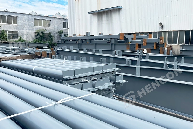What Makes Prefabricated Steel Buildings Easier to Install? 2 拷贝.webp